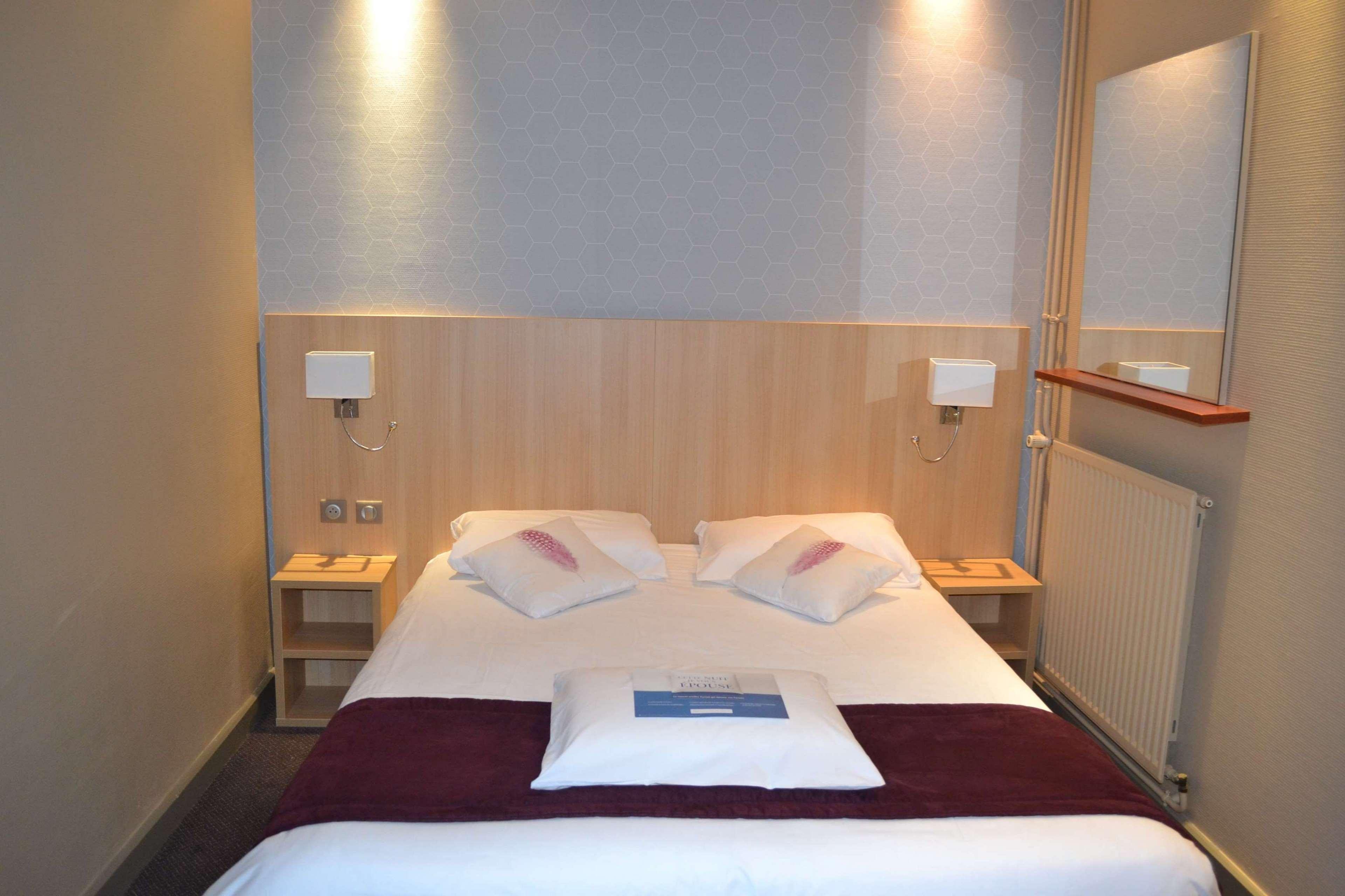Hotel Europe And Spa Reims Luaran gambar